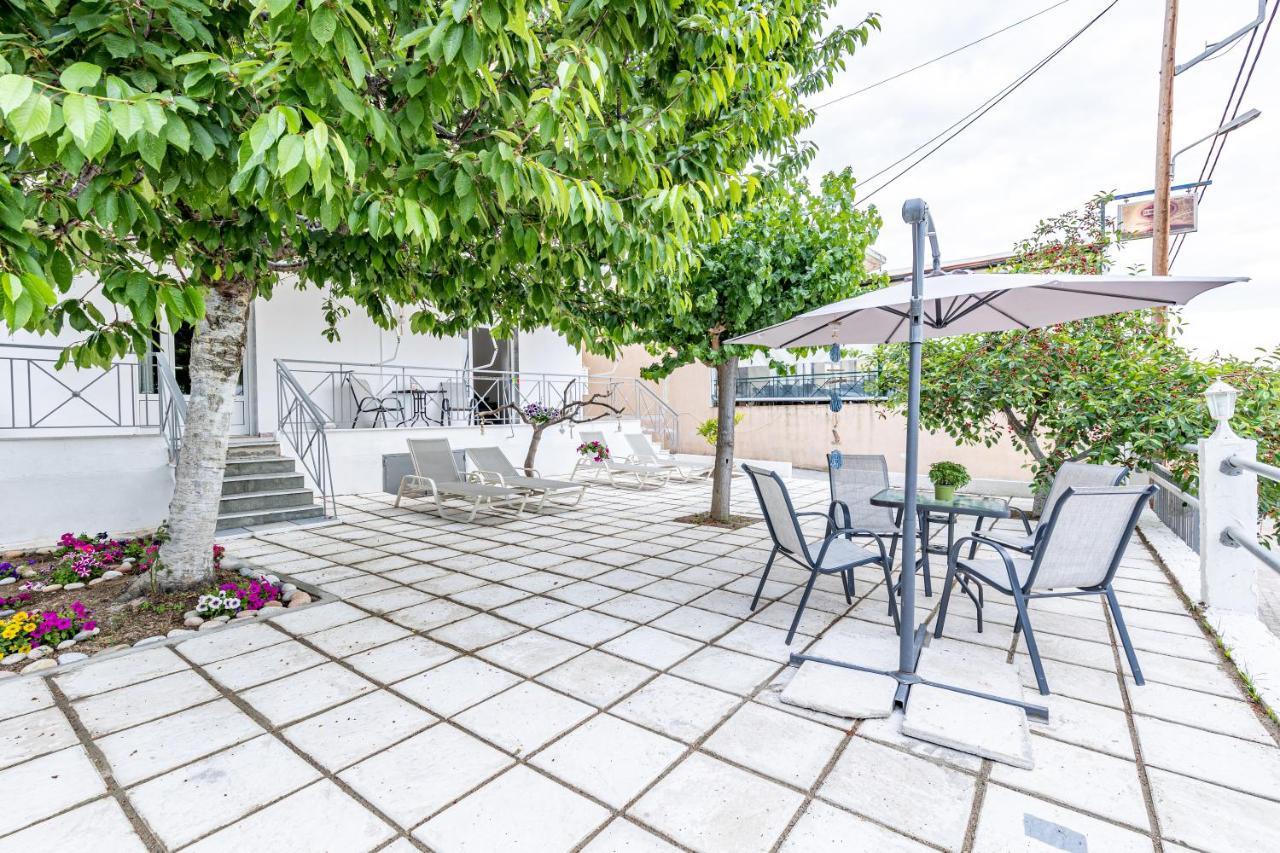 Skioni Apartments Nea Skioni Bagian luar foto